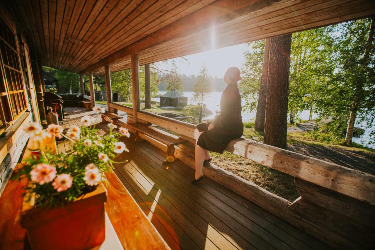 Revontuli Resort Glass Igloos Hankasalmi Екстер'єр фото